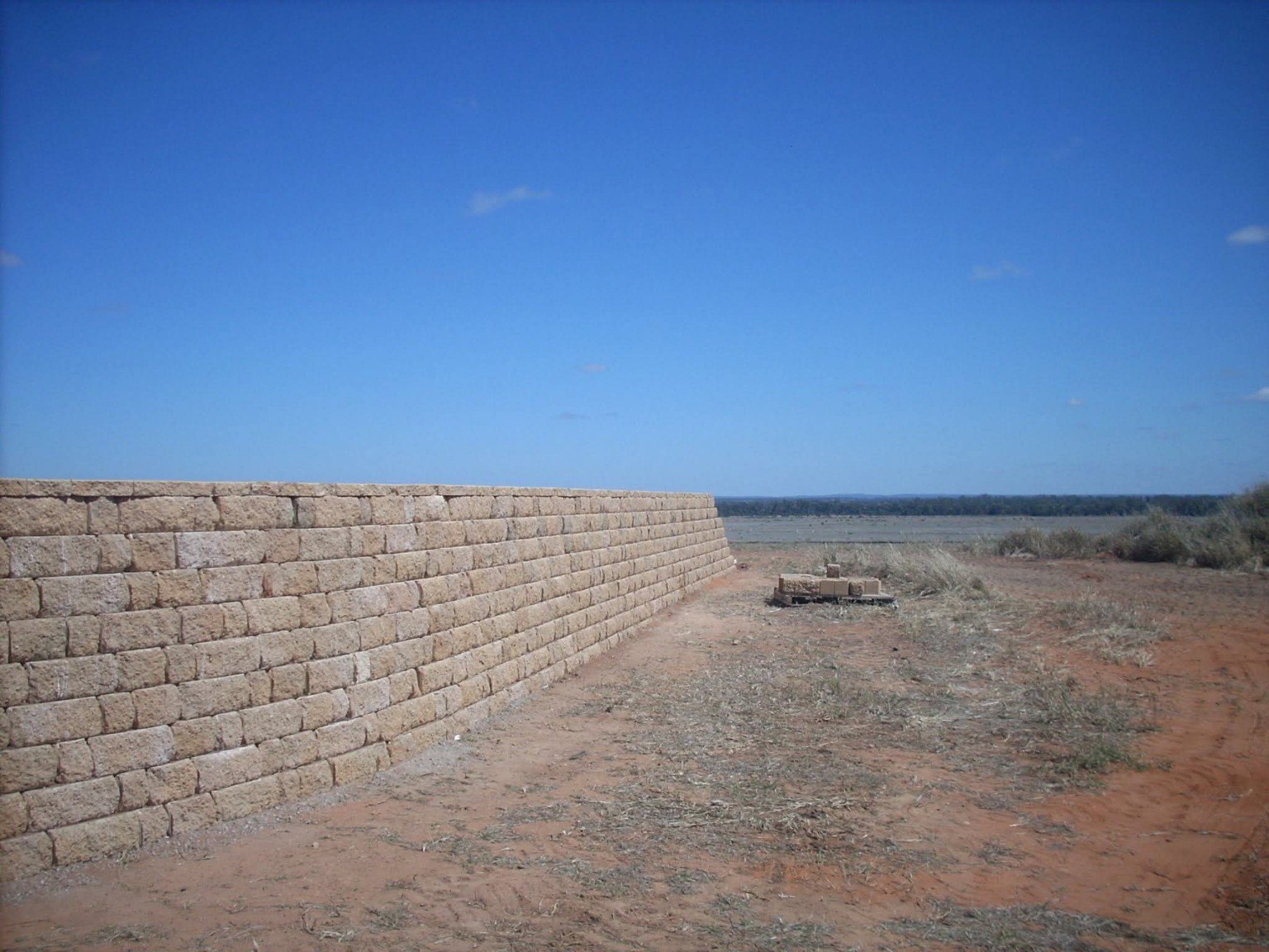 Estate Retaining Wall photo 9